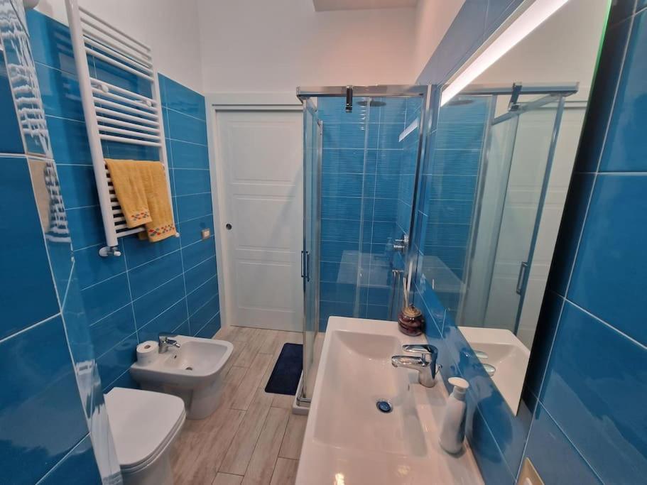 Appartamento Pastel Blue House X 5 People In Corso Above Metro Montesanto